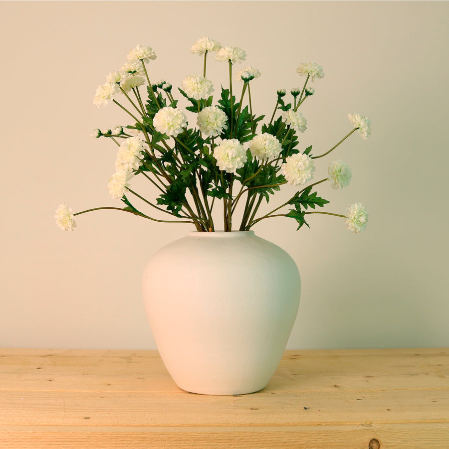 Ruffled Chrysanthemum Spray Handtied