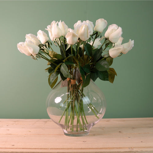 Real Touch Closed Rose Bud Bunch (9 Stems Per Bunch)