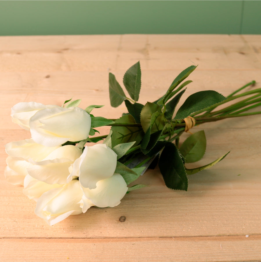 Real Touch Closed Rose Bud Bunch (9 Stems Per Bunch)