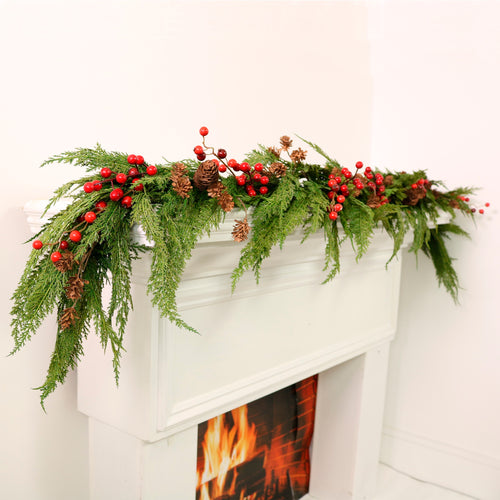 Real Touch Oval Cupressus With Fir Cones & Berries Garland (170cm)