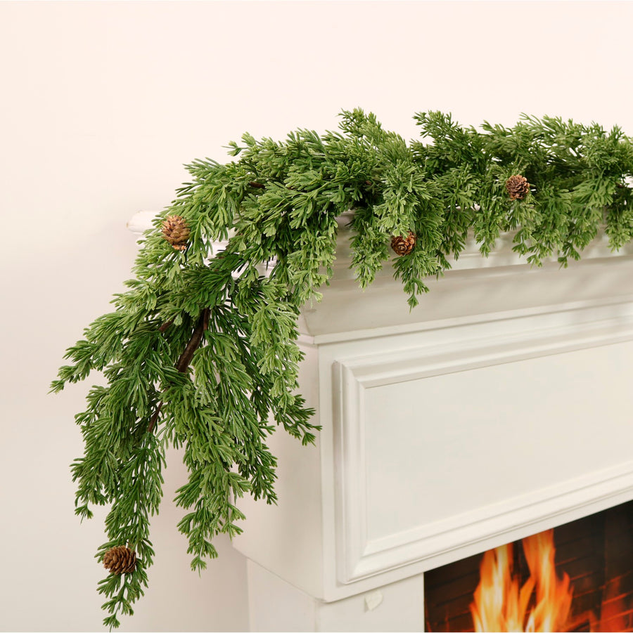 Premium Scotch Pine Garland (182cm)