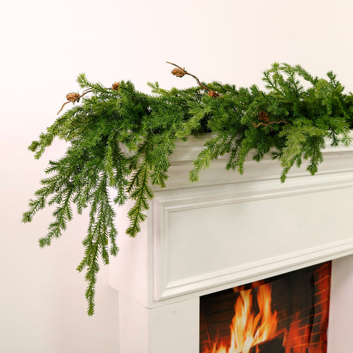 Real Touch Douglas Fir Garland (183cm)
