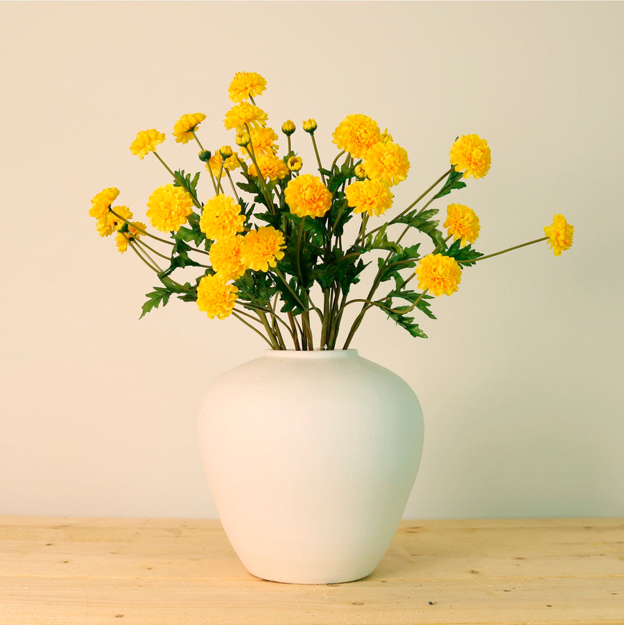Ruffled Chrysanthemum Spray Handtied