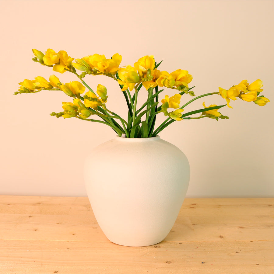 Freesia Spray