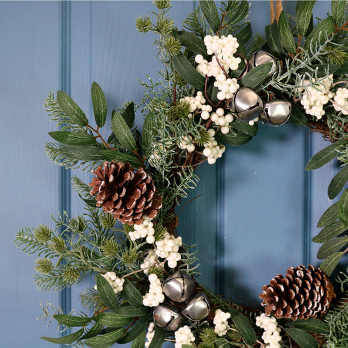 Premium Noel Nobel Berry & Bell Wreath (55cm)