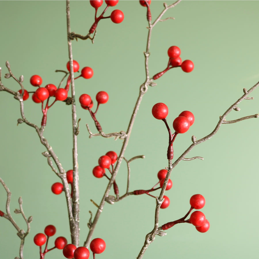 Seasonal Medium Bud Berry Spray