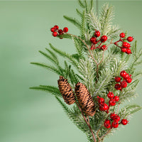 Premium Norway Spruce & Berry Large Pic (75cm)