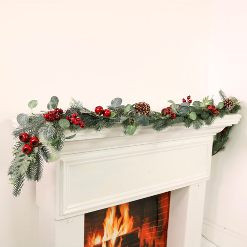 Premium Scarlet RoseHip Berry Garland (180cm)