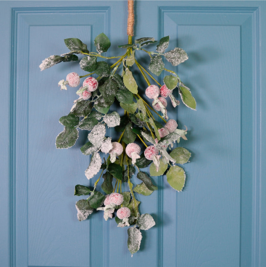 Winter Rosehip Teardrop Swag 58cm