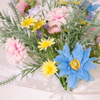 Open Front Bouquet Meadow Mix (Mixed Box/4 Colours)