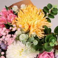 Premium English Garden Bouquet ( Mixed Box/2 Colours)
