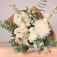 Premium English Garden Bouquet ( Mixed Box/2 Colours)