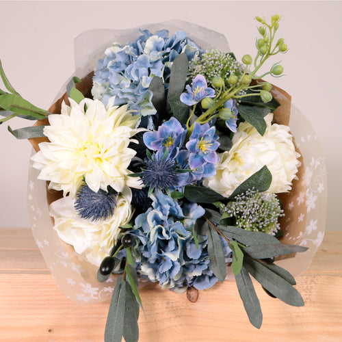 Premium Wild Romance Bouquet (Mixed Box/3 Colours)