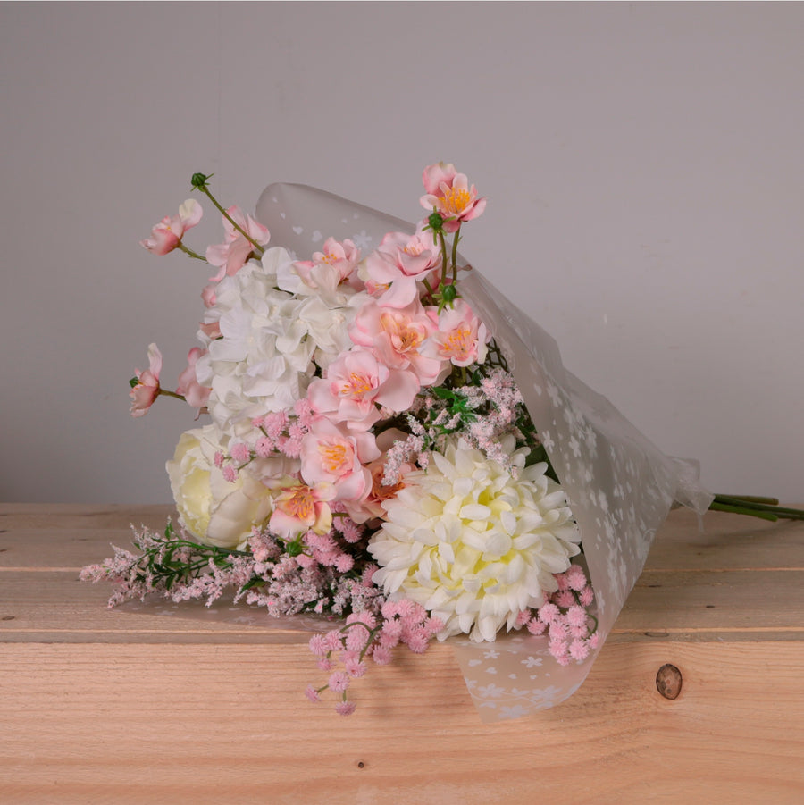 Springtime Scatter Open Top Bouquet (Mixed Box/2 Colours)