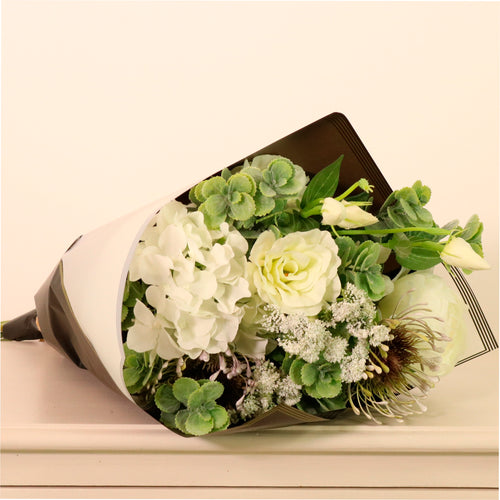 Open Top Bouquet No: 01