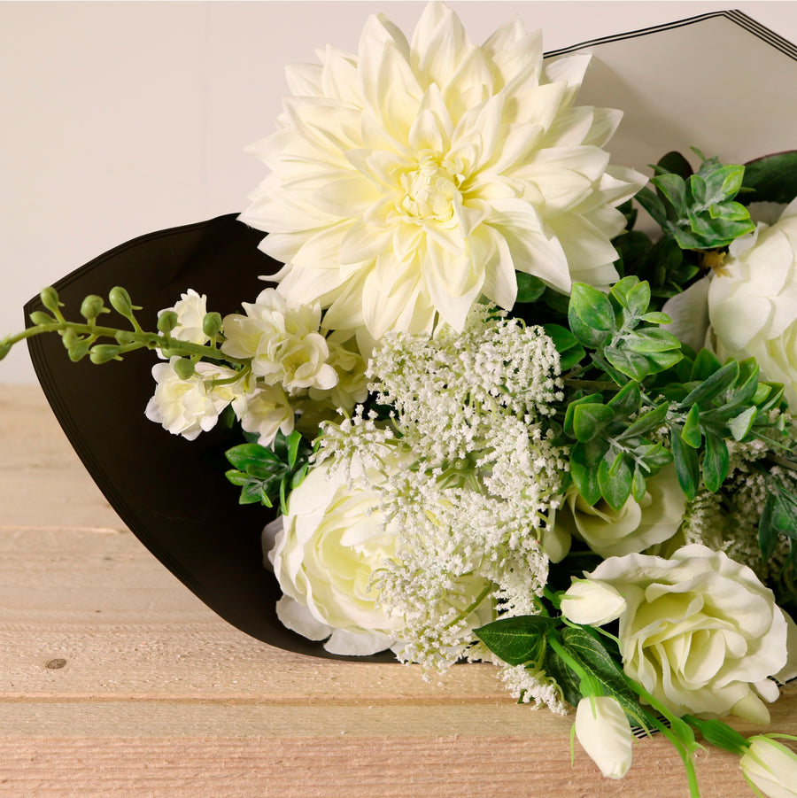 Premium Open Top Bouquet No:03