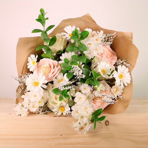 Luxury Rosy Whisper Bouquet