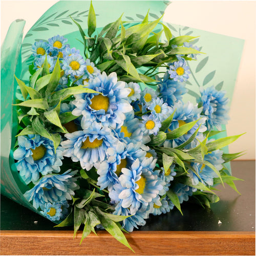 Mixed Daises Bouquet