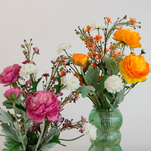 Garden Of Ranunculas Arrangement Mixed Box (Qty 6)