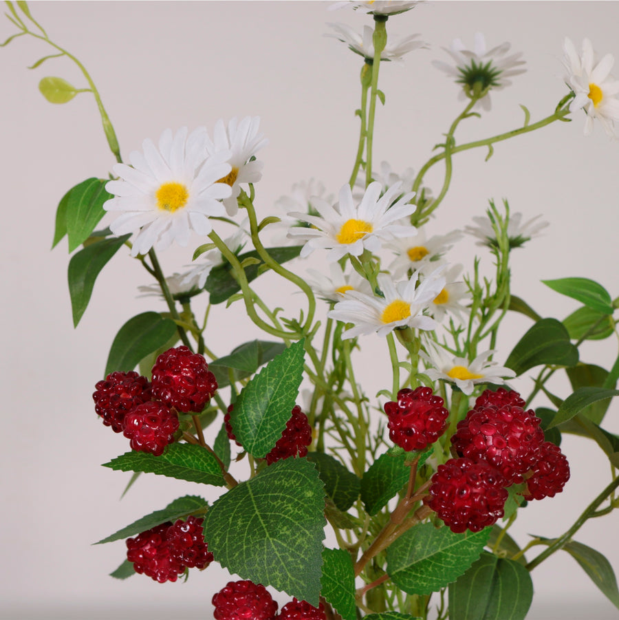 Berry & Bloom Mixed Arrangement (Quantity 9/3 Colours)