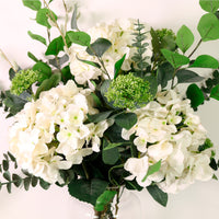 Luxury Ivory Heirloom Arrangement