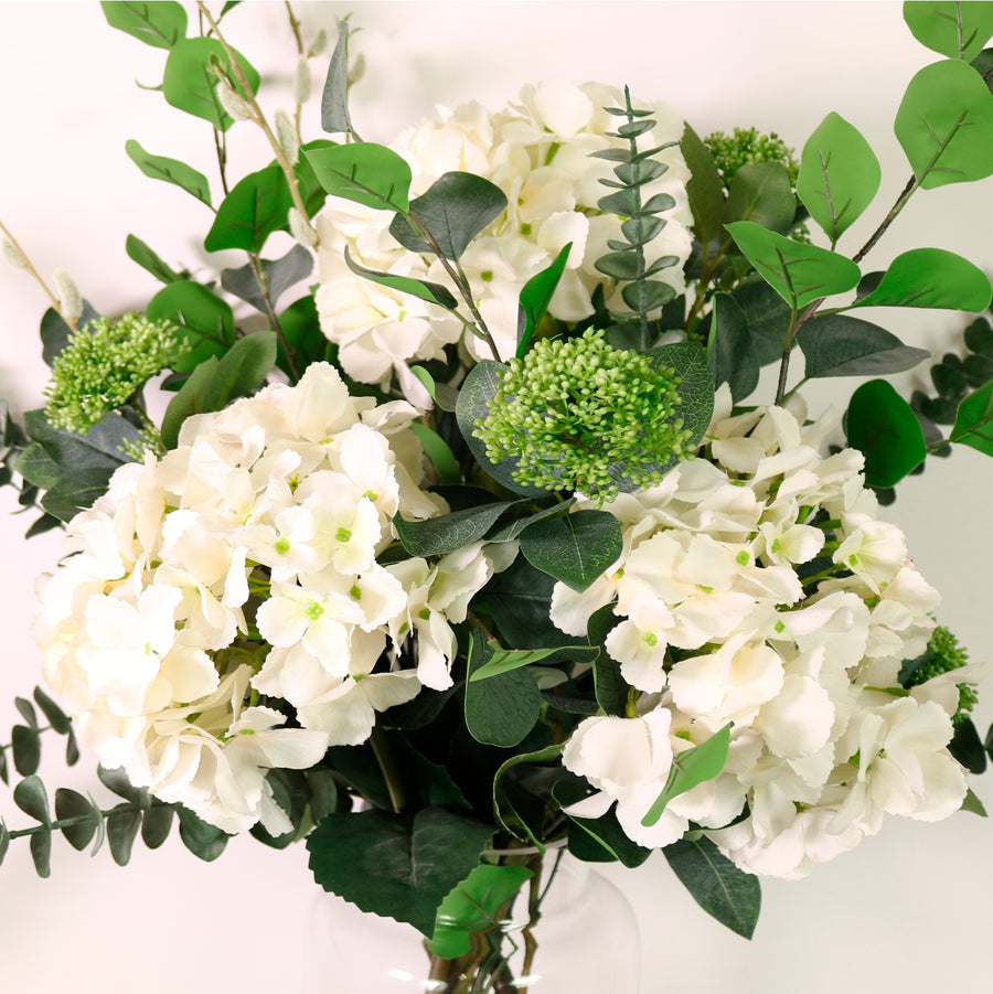 Luxury Ivory Heirloom Arrangement