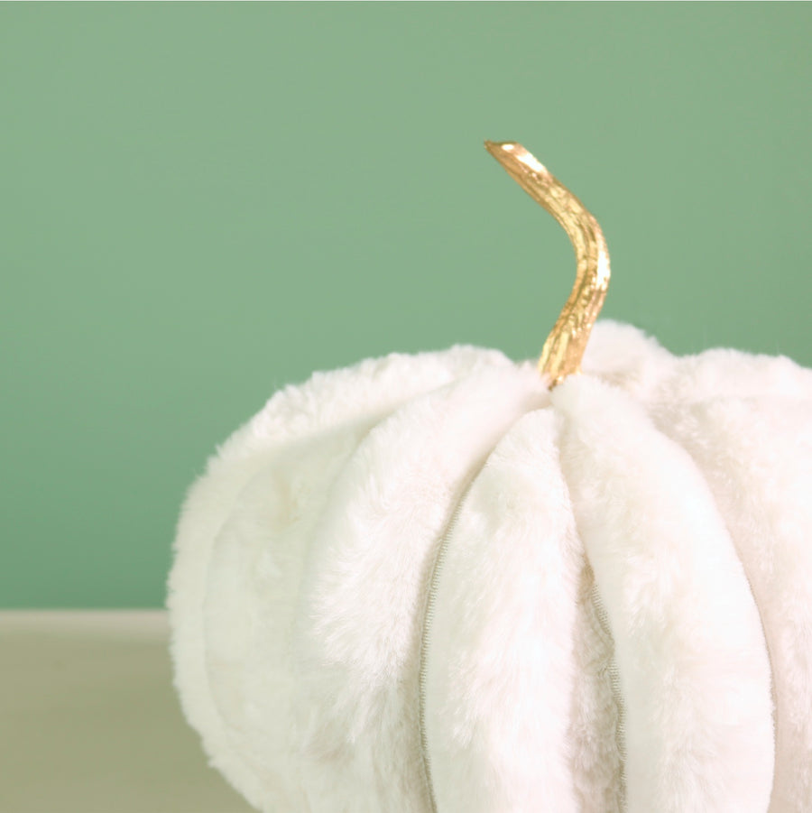 Festive Fur Pumpkin (20cm)