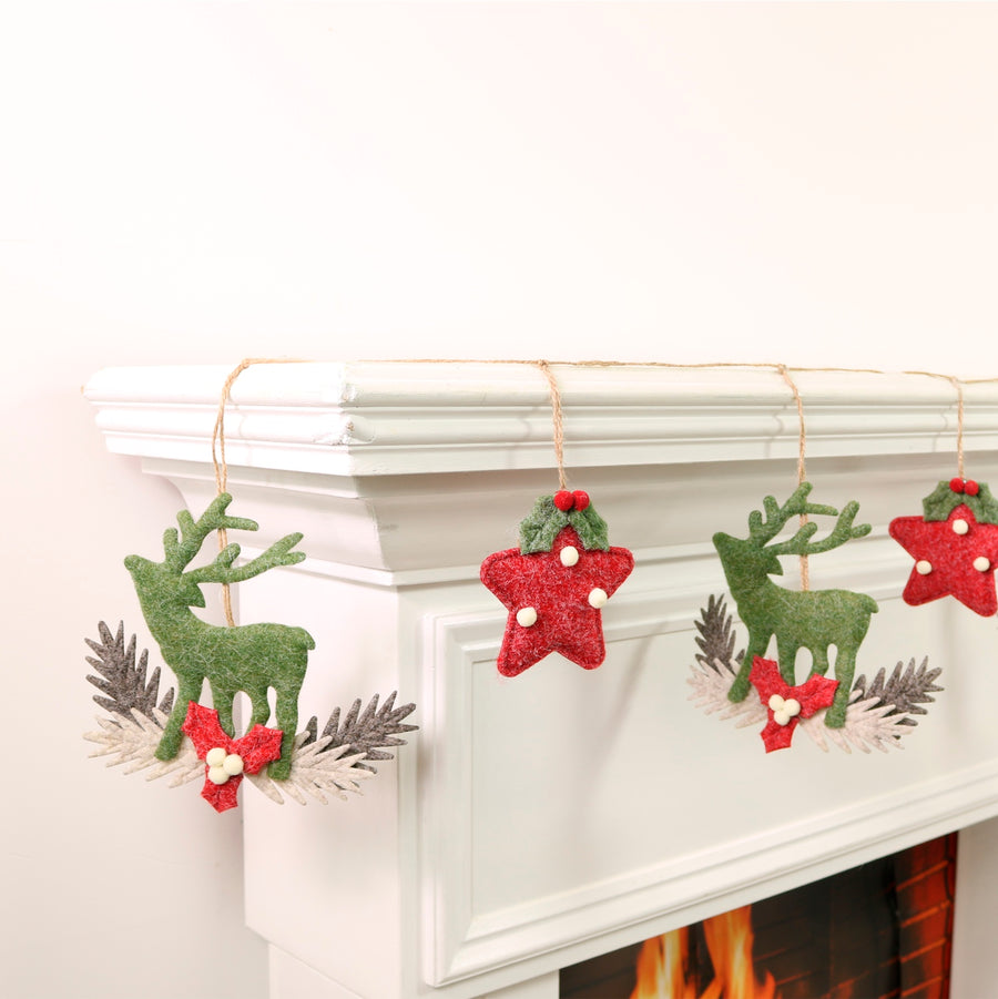 Festive Reindeer & Star String Garland