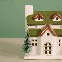 Ceramic Twinkle Light Up Cottage