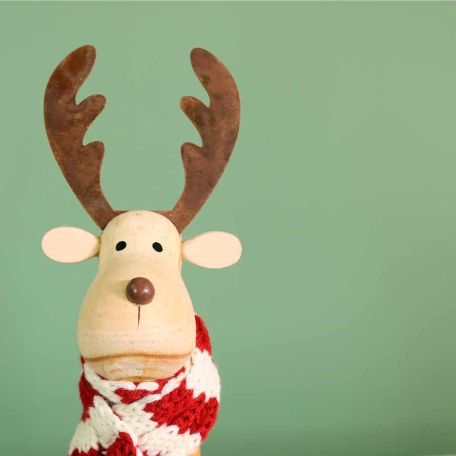 Festive Wooden Comet Reindeer