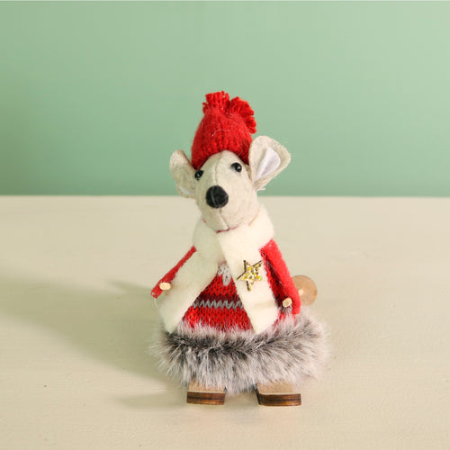 Festive Majorie Mouse Skiing