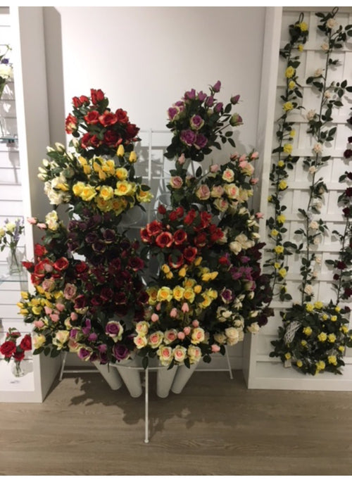 Metal Tall Flower Stand (22 Buckets)