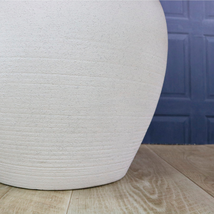 Clay Crafted Vase No:02