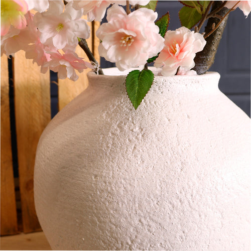 Clay Crafted Vase No:04