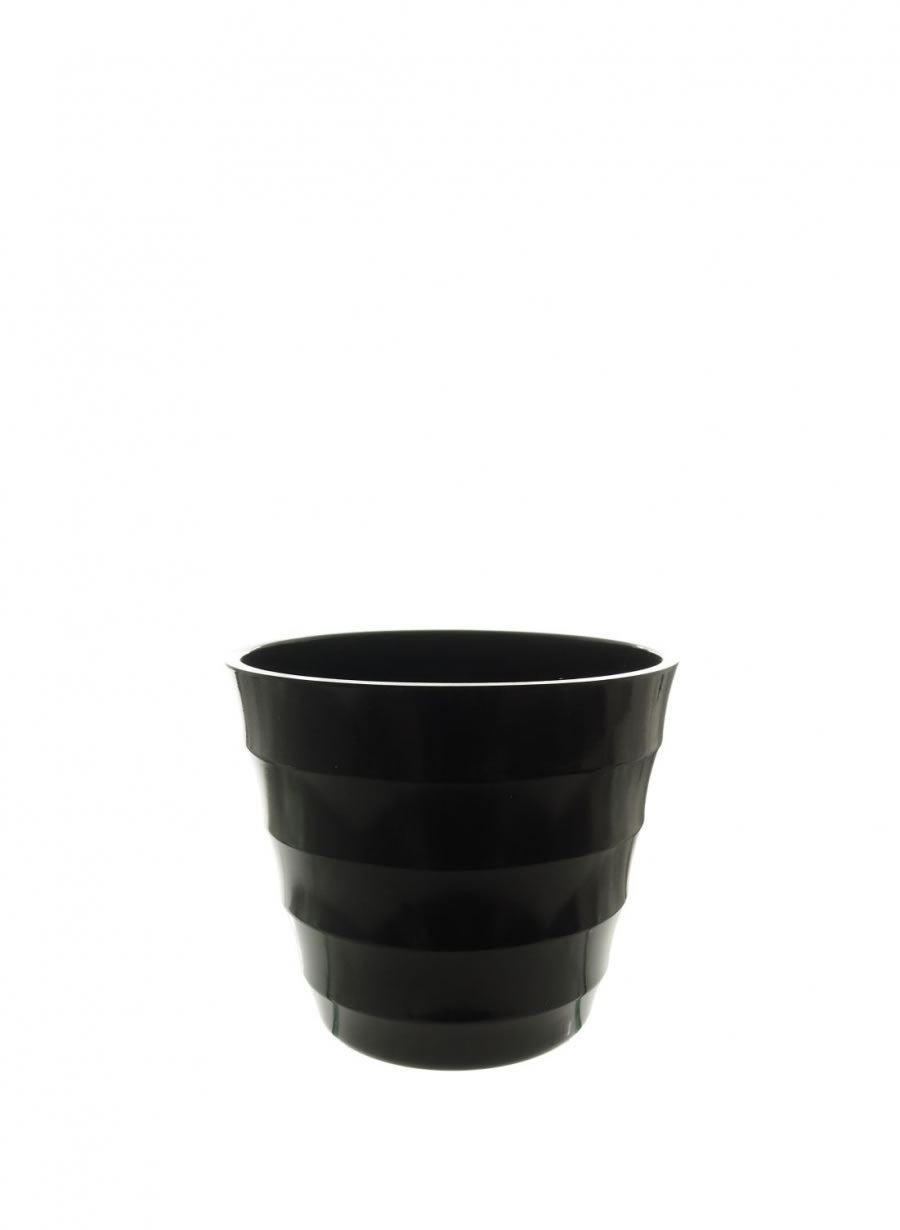 Ribbed Plastic Pots (8.5cm)