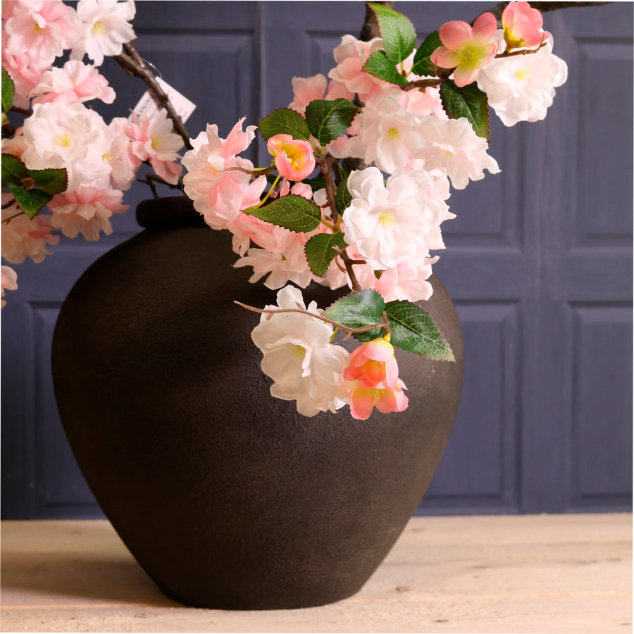 Forged Stonecast Vase No.01 Charcoal