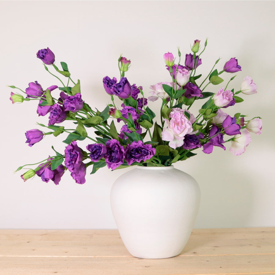 Frilly Lisianthus Spray