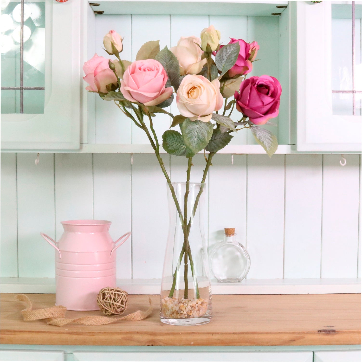 Isabella Rose Spray – Lotus Imports Ltd