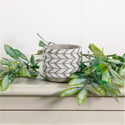 Zigzag Clay Pot (7cm)