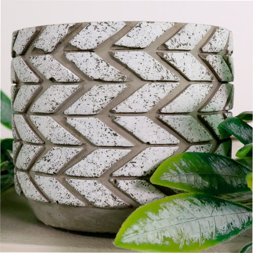 Zigzag Clay Pot (7cm)