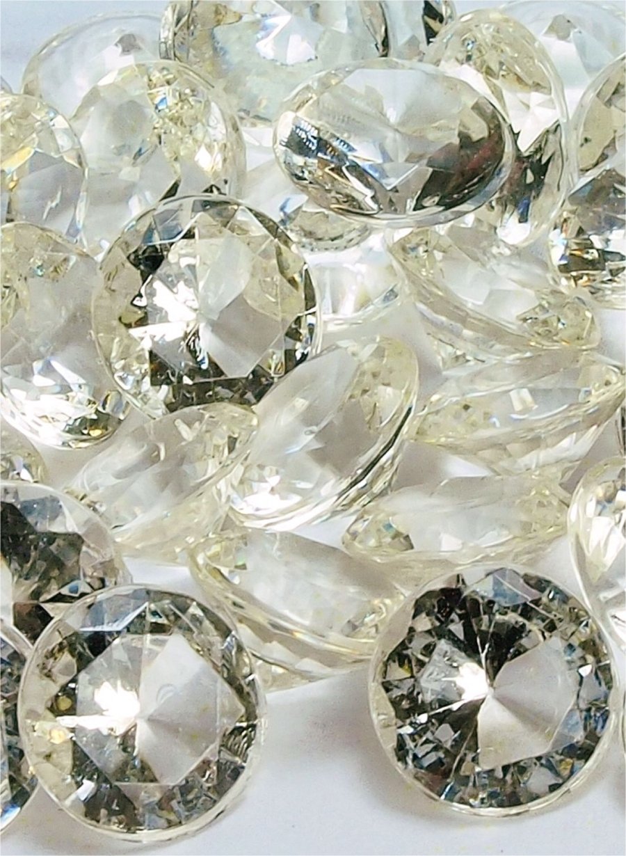 1cm Acrylic Diamond 